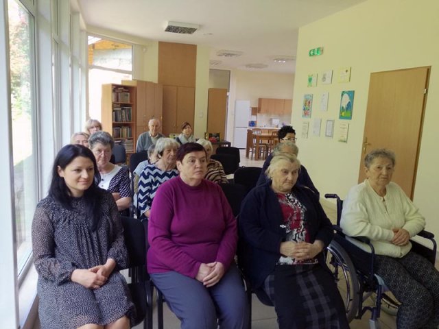Przedstawienie Dzien Mamy SP1 25.05.17